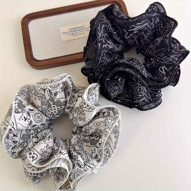 Elegant Black and White Fabric – обзор и цена Travel Accessories In Bulk